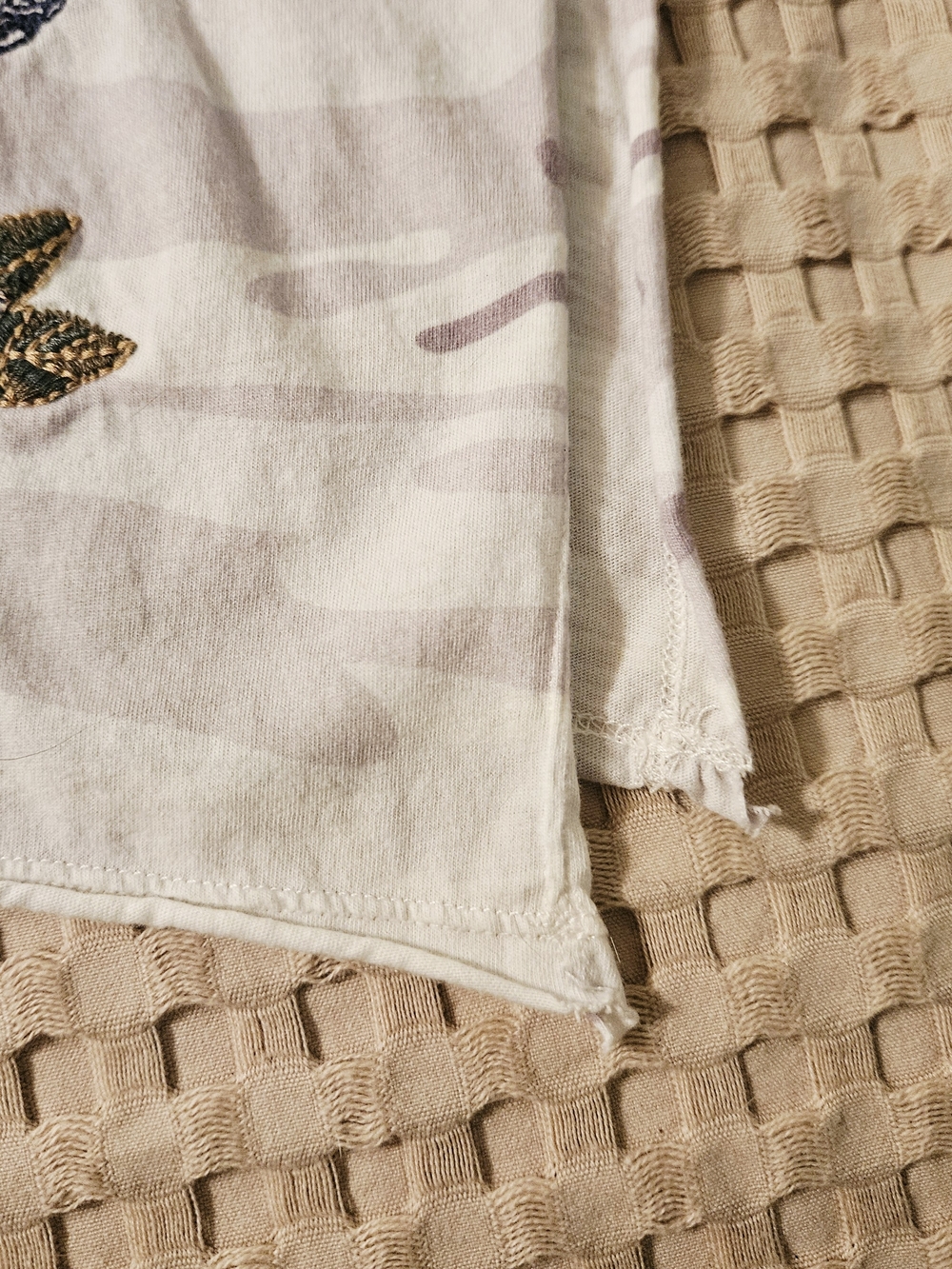 "JOHNNY WAS" Camo Embroidered Top With Matching Pants - Picture 3 of 16